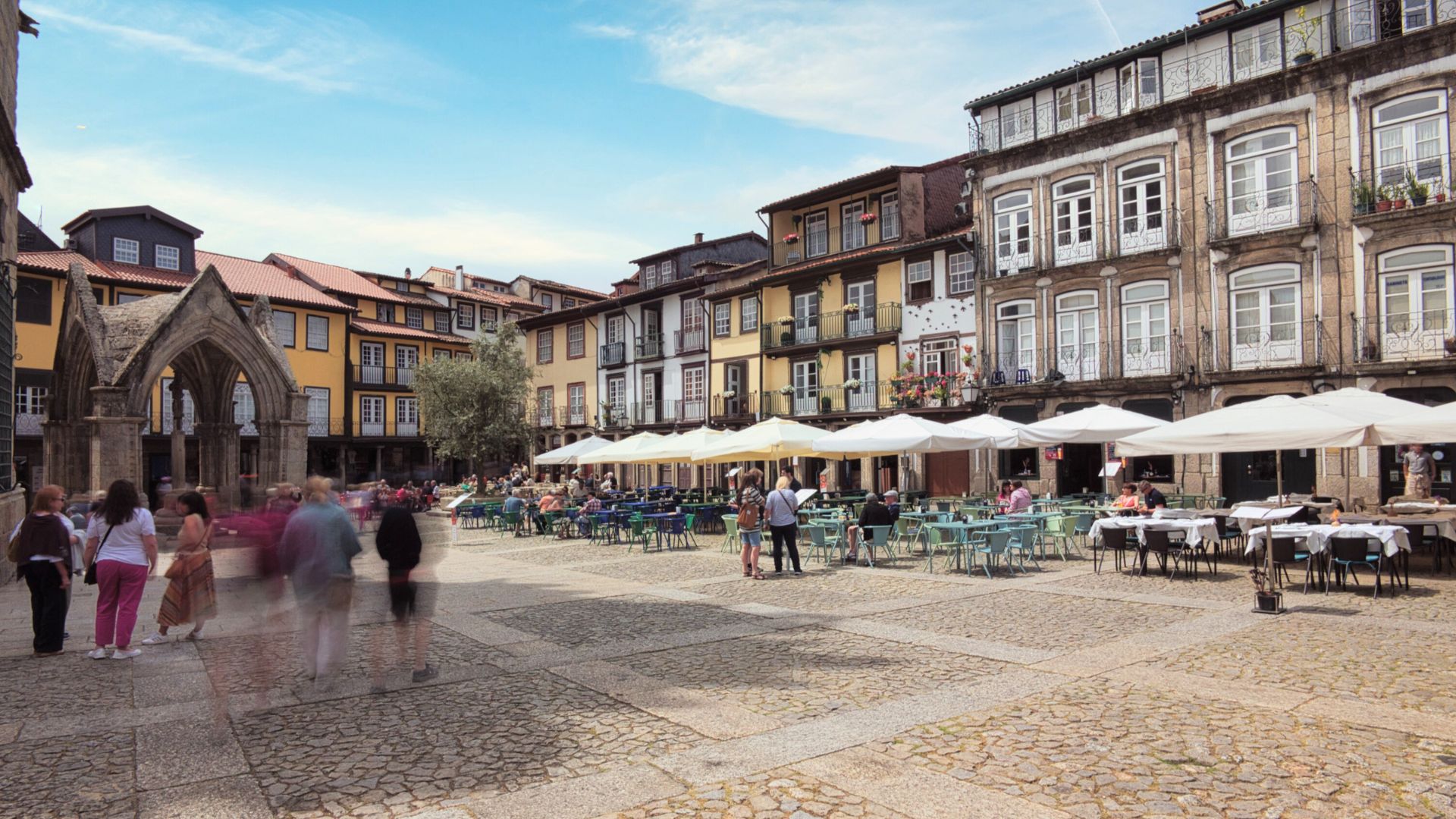 Guimarães & Braga Small Group Tour with Lunch and All Tickets Included - Photo 13