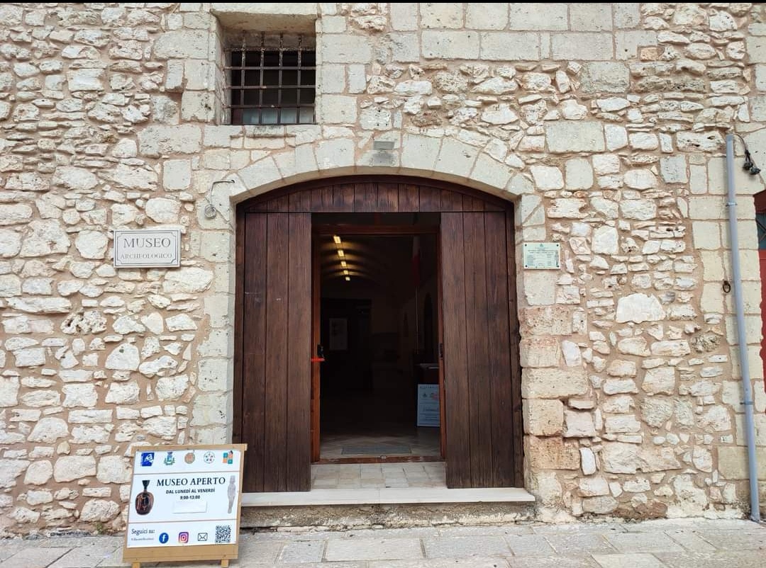 Villa Castelli: Highlights Walking Tour w/ Olive Oil Tasting - Photo 17