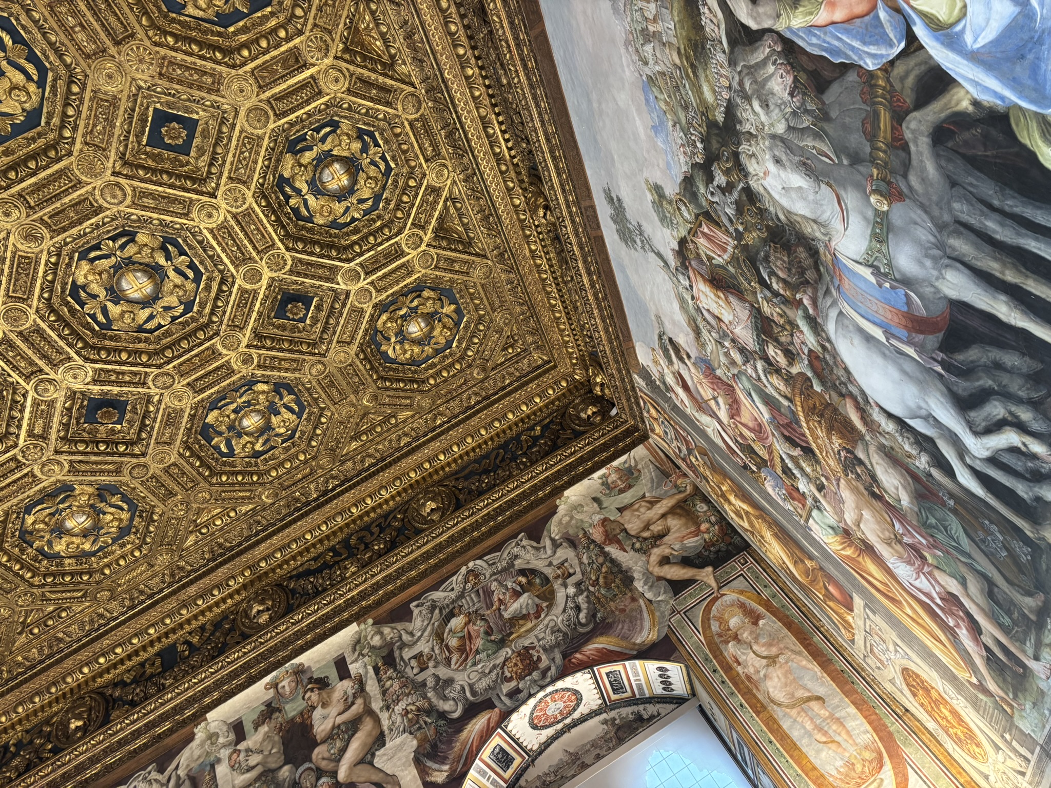  Florence: Palazzo Vecchio guided tour - discover Medici Power - Photo 23