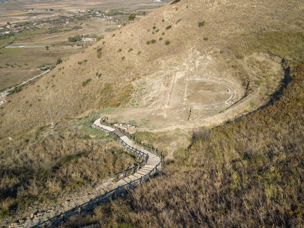 Archeology and religion in one tour- Finiq and Mesopotam from Saranda -Small group - Photo 2