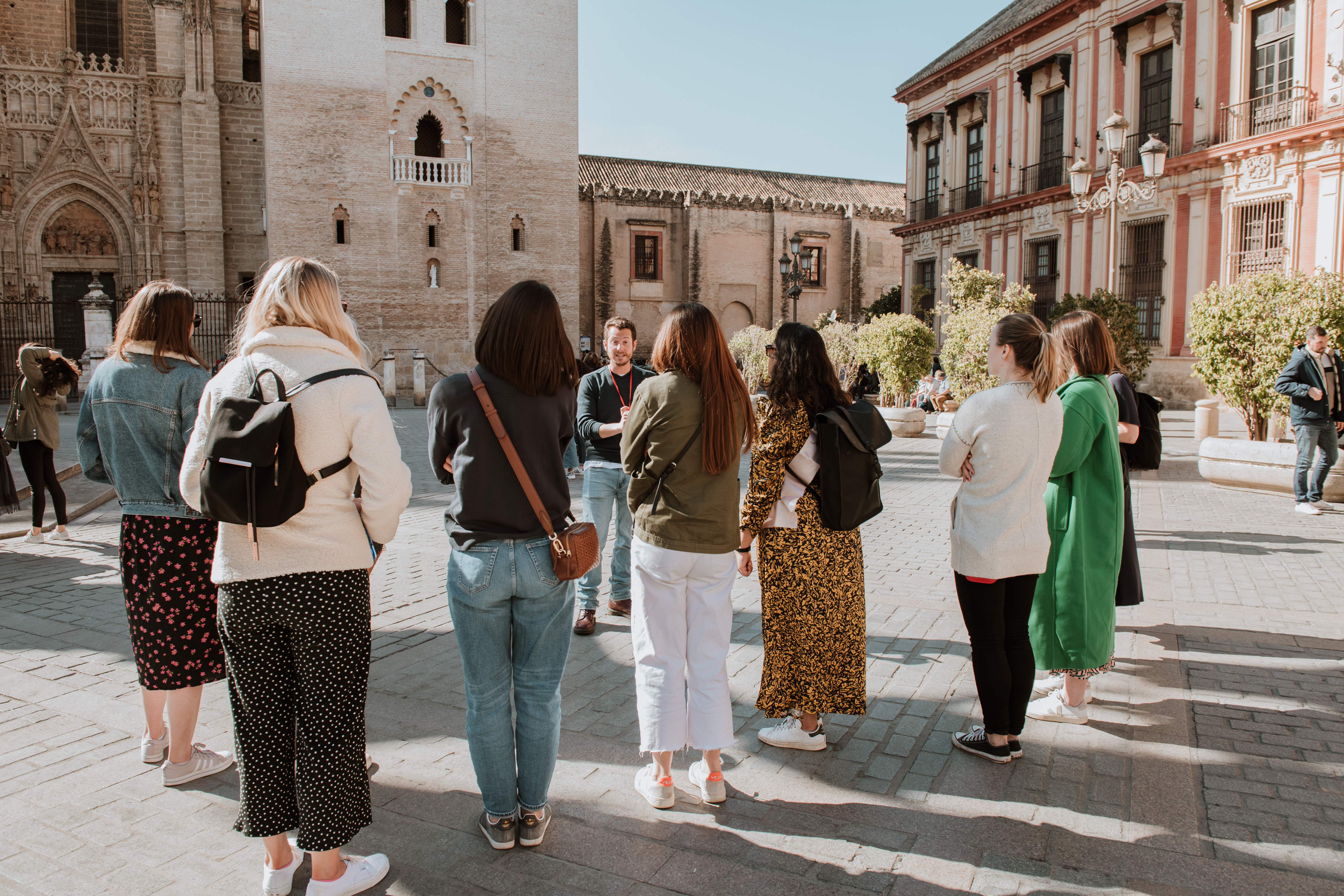 Tour Privado de la Hermandad de Sevilla - Foto 4