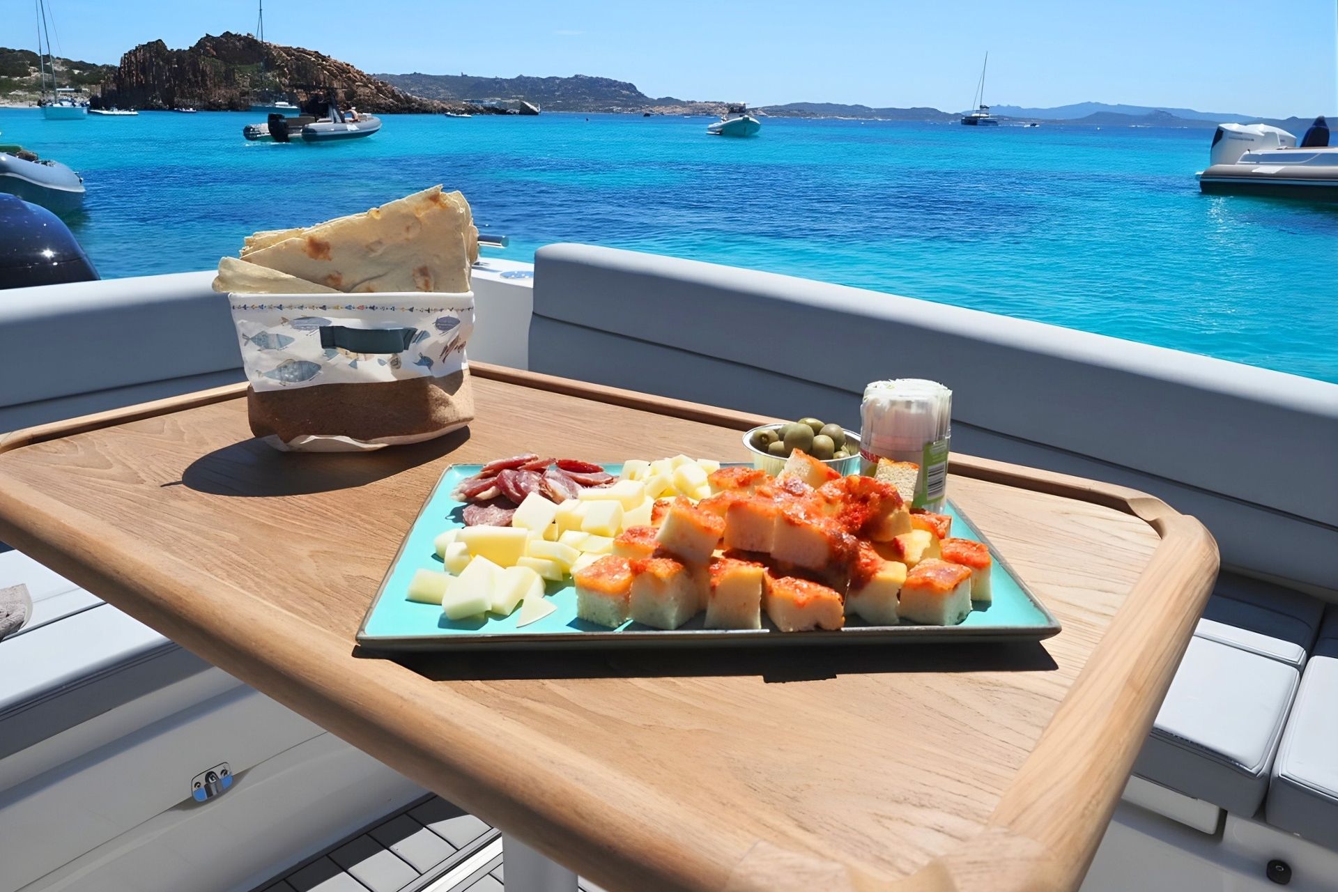 Palau or La Maddalena: dinghy tour between the beaches of La Maddalena - Photo 3