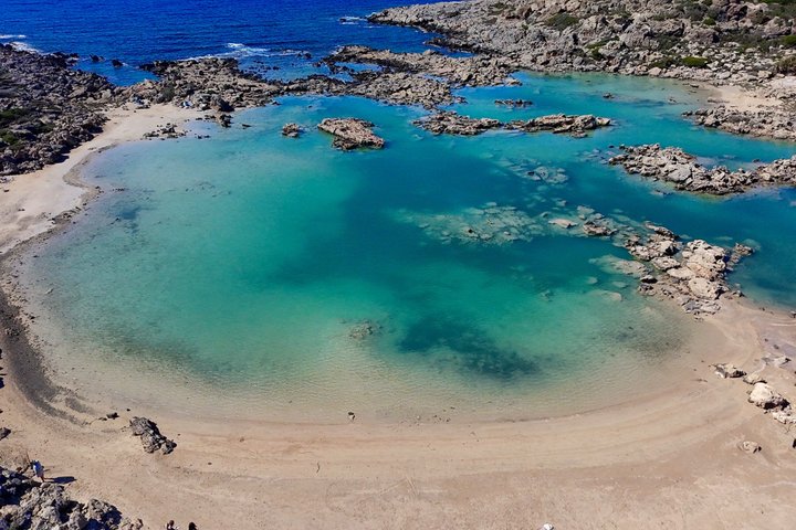 Ultimate Beach Day: Balos Lagoon & Elafonisi Private Custom Tour — photo 6