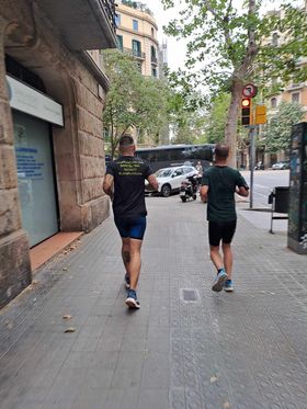 Running tour  - Highlights of Barcelona - La Sagrada Familia, Gothic Quarter, Casa Mila and more - Photo 7