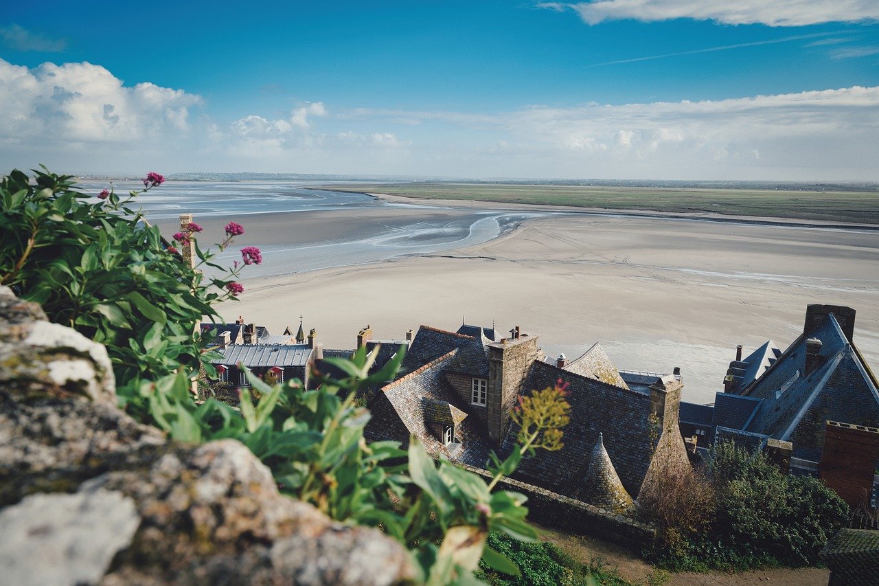 MONT-SAINT-MICHEL One Day Trip - driver  - Photo 2