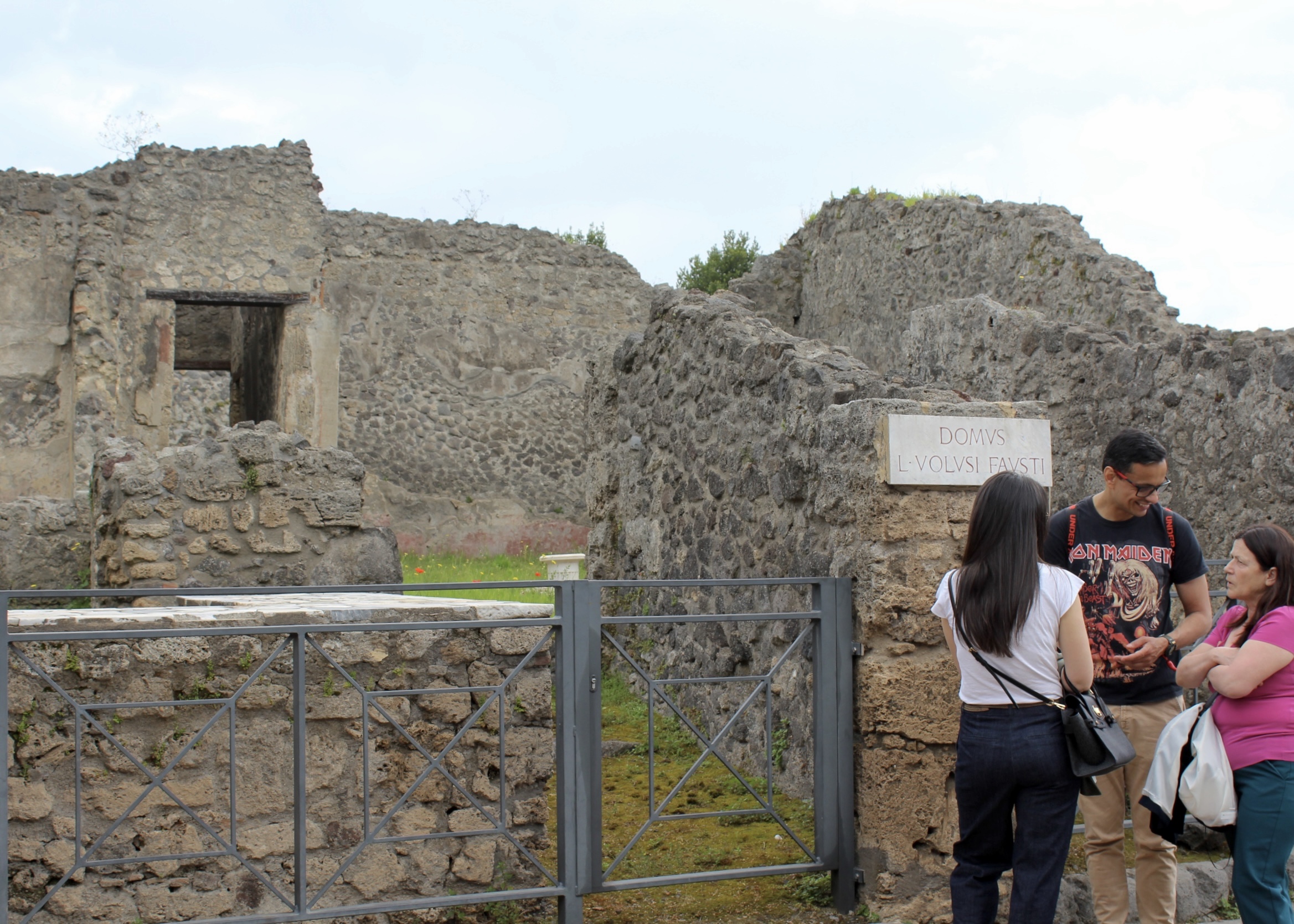 From Naples: Pompeii and Vesuvius Tour - Photo 5