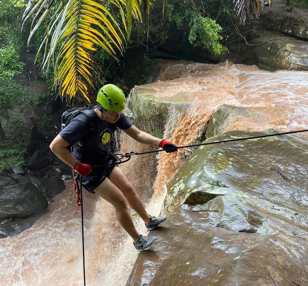 Tar-07: Rappel en la Catarata Talliquihui - Descendiendo a la Aventura