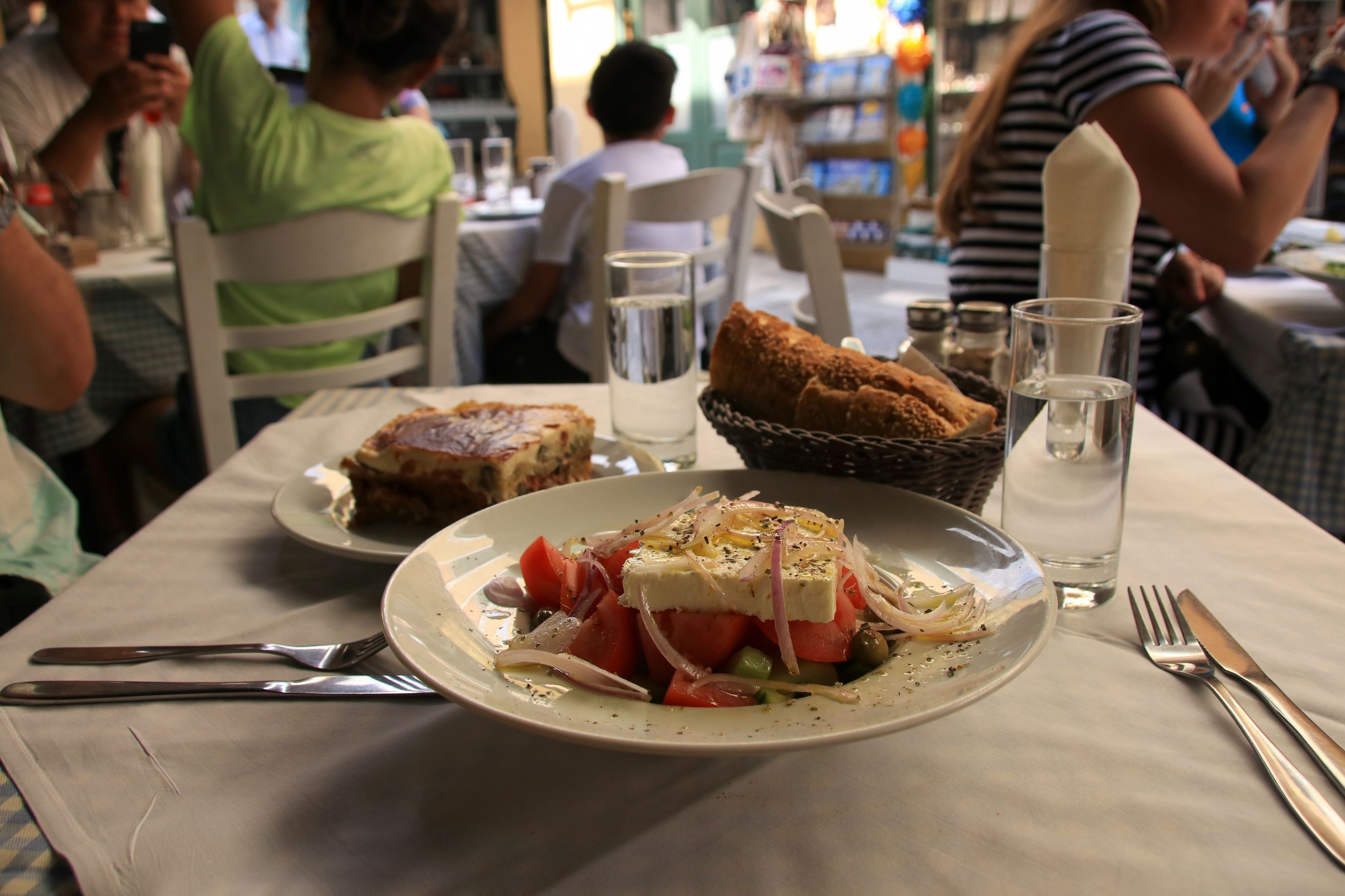Taste of Athens Small-Group Afternoon Food Tour