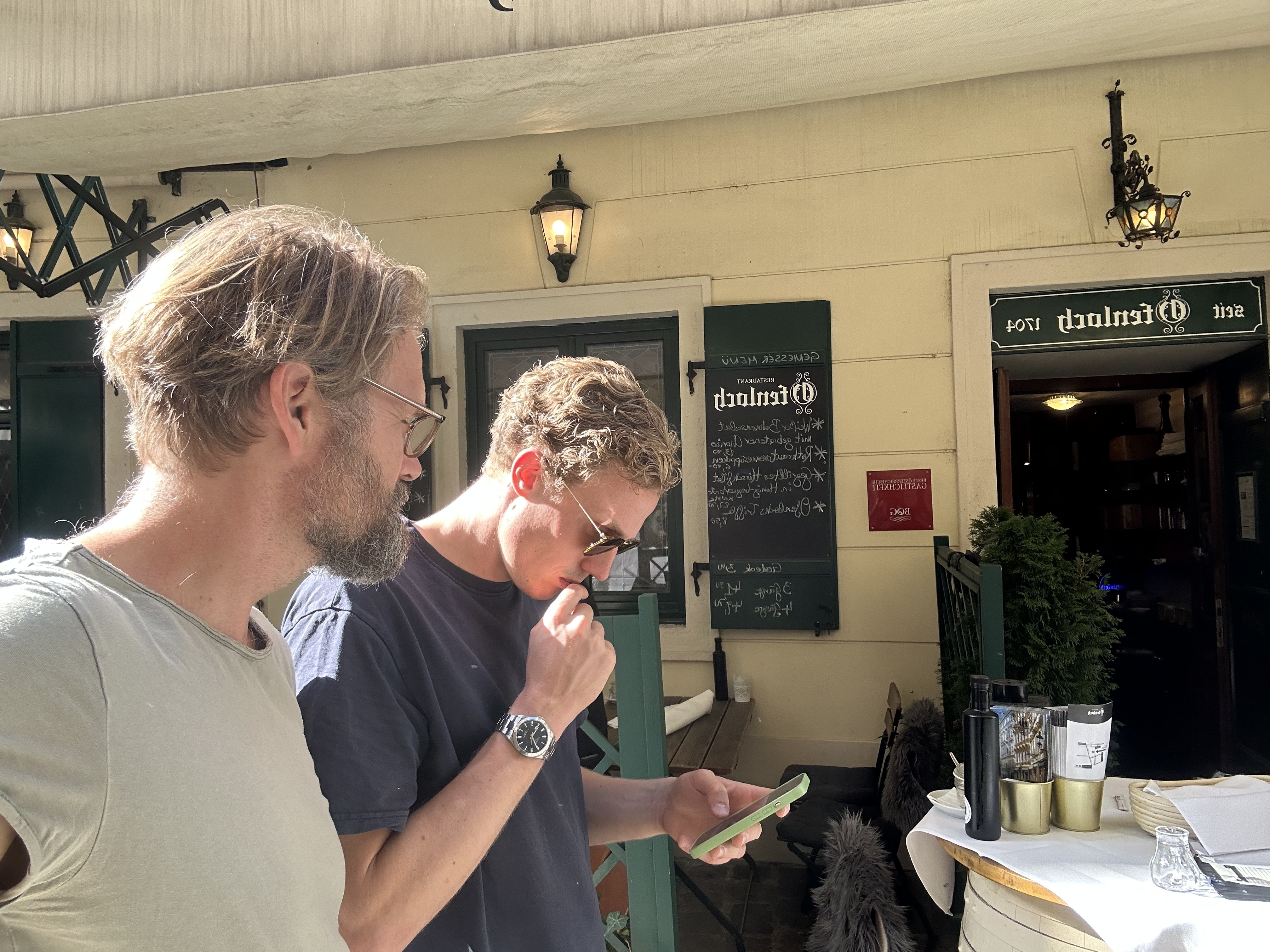 Self-Guided Secrets of Vienna Exploration Game