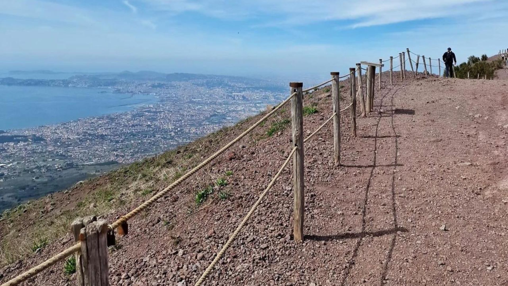 Naples: e-bike rental on Mount Vesuvius with crater access - Photo 7