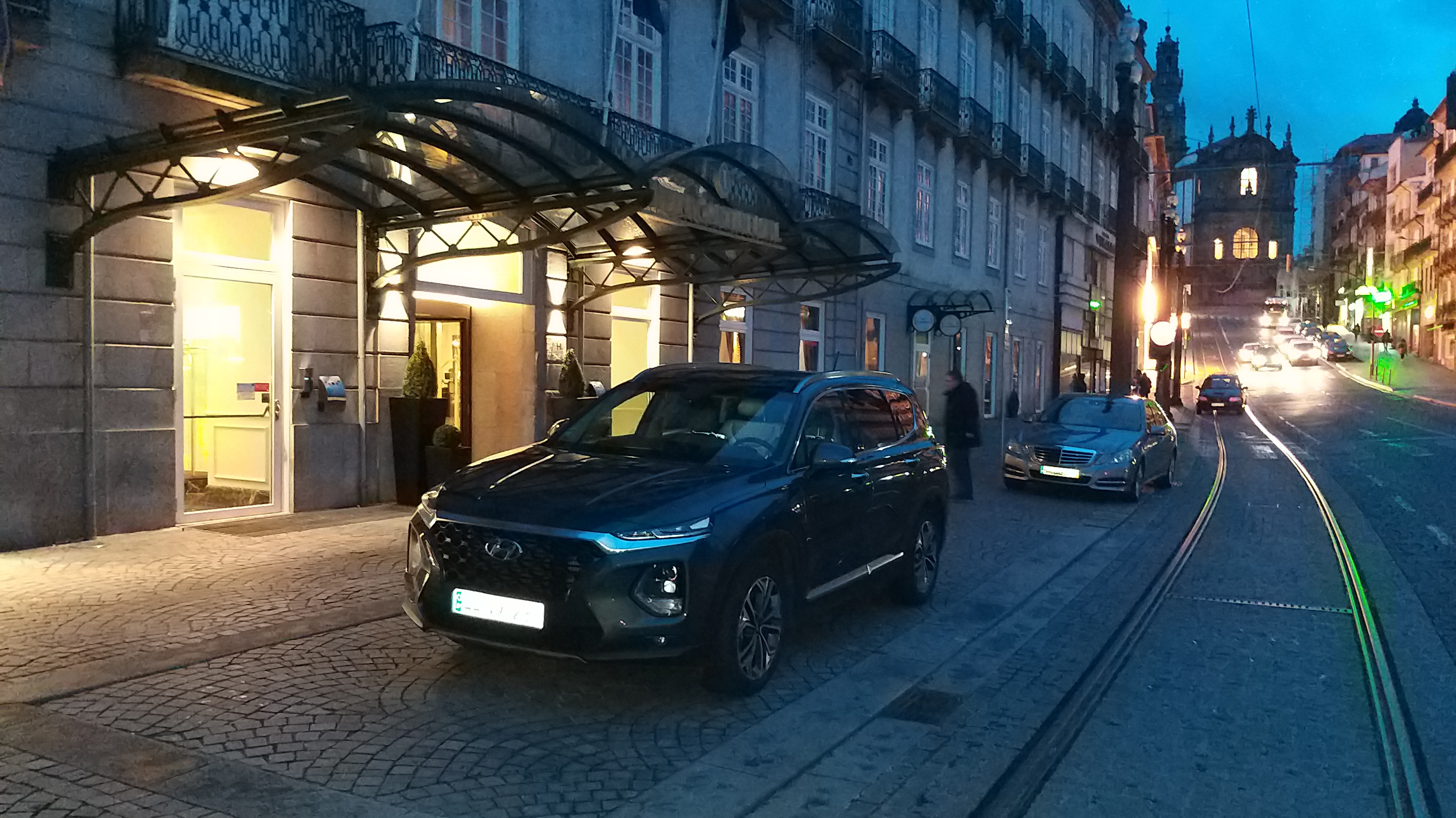 Private car transfer from Porto to Santiago de Compostela - Photo 10