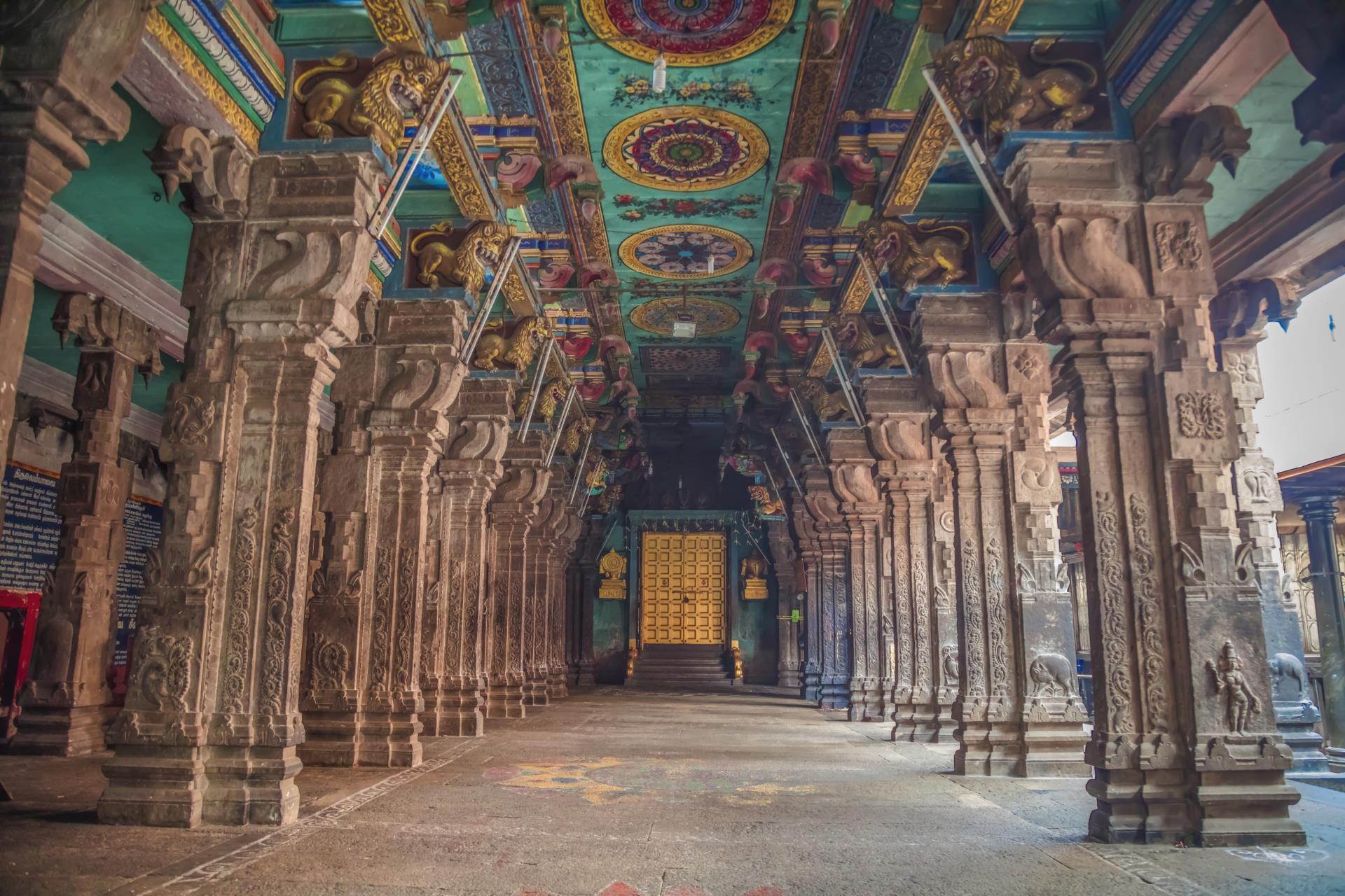 Templos y tradiciones encantadores: un descubrimiento en el sur de la India