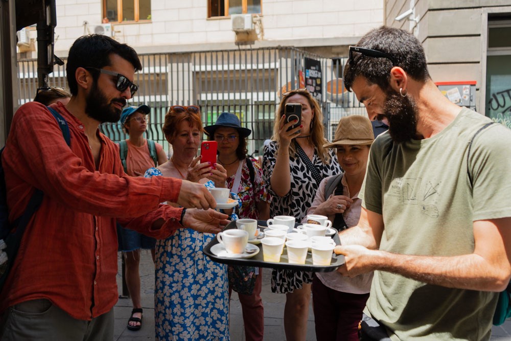 Naples Street Food Tour With Meal in 6 Stops - Photo 12
