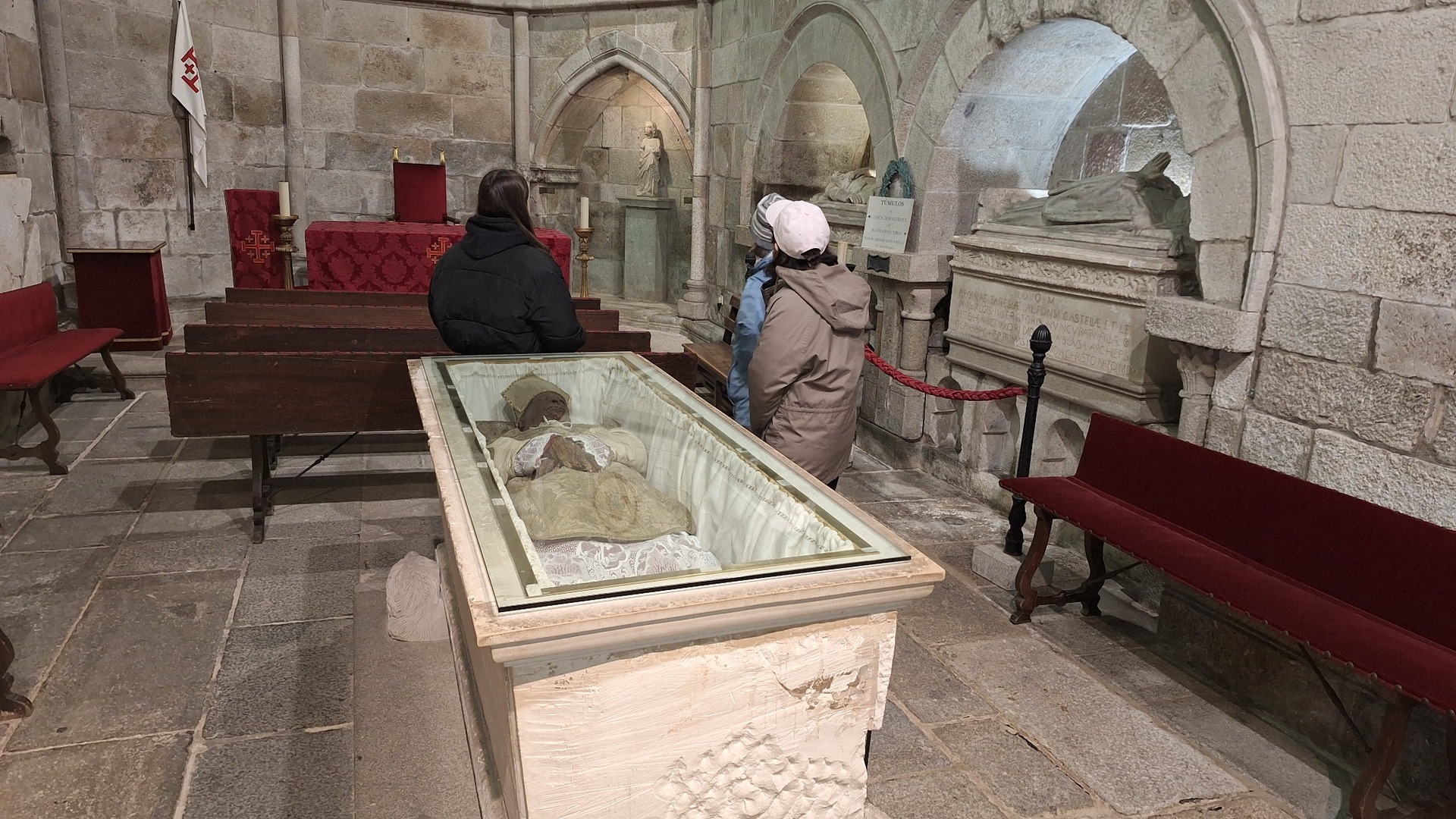 Private Day Tour from Porto: Guimarães, Braga and Bom Jesus - Photo 11
