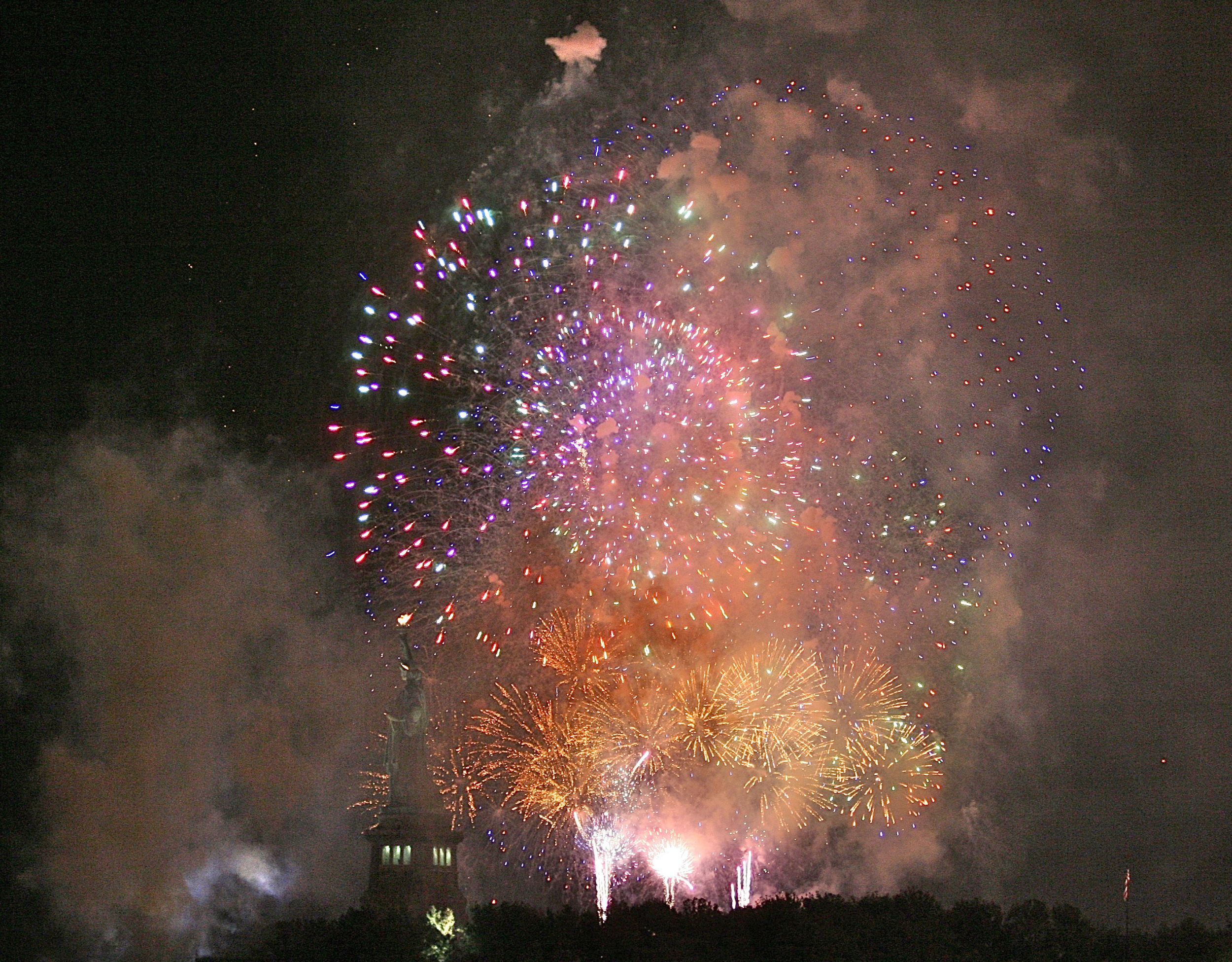 Miami: crucero con fuegos artificiales del 4 de julio en la Bahía de Biscayne
