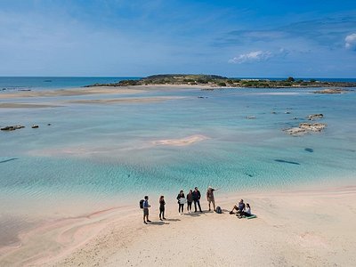 Ultimate Beach Day: Balos Lagoon & Elafonisi Private Custom Tour — photo 3