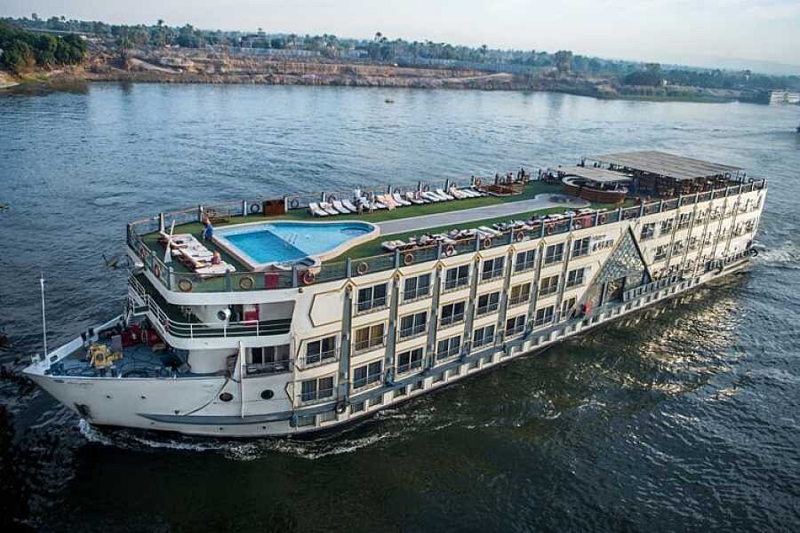 4 Days Luxor and Aswan Tour Package.