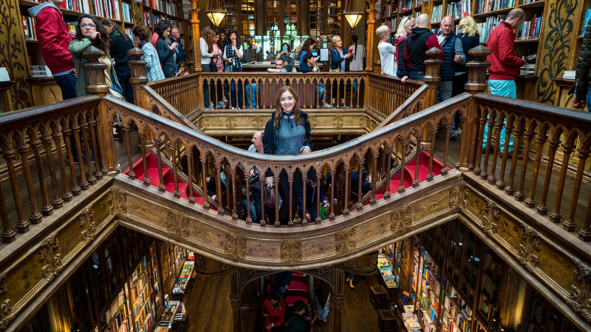Private Porto Full-Day Tour: Cathedral, Lello and Wine Tastings - Photo 10