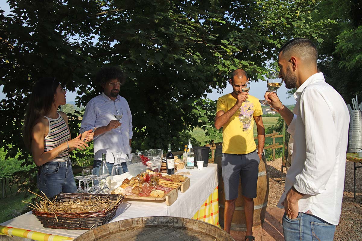 Biodynamic Farm and Natural Wines Tasting - Photo 11