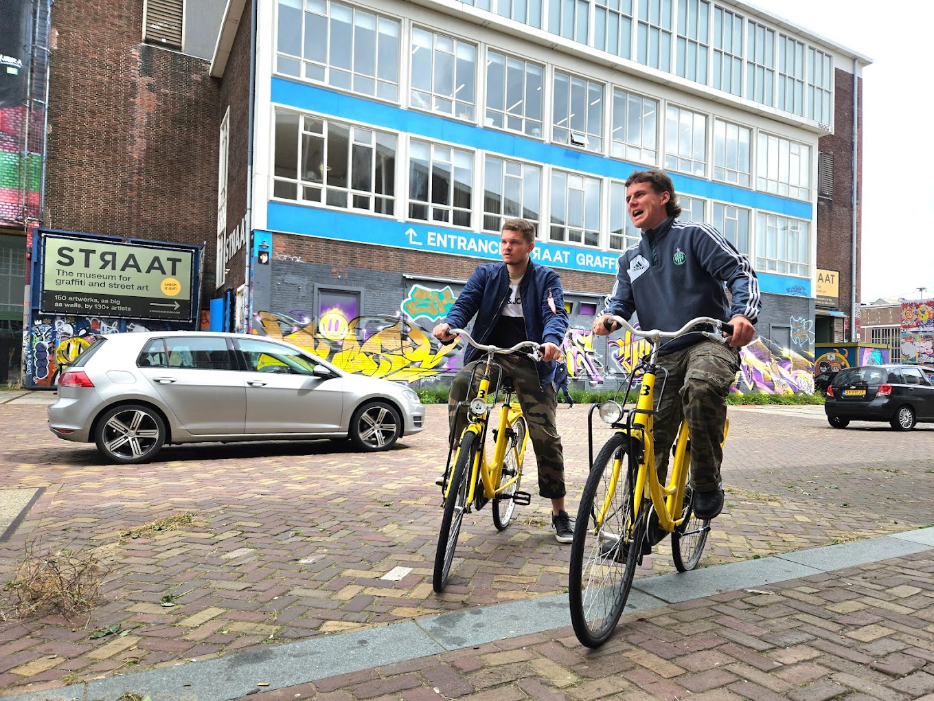 Guided Bike Tour of Amsterdam with a local - (2h) - Photo 3