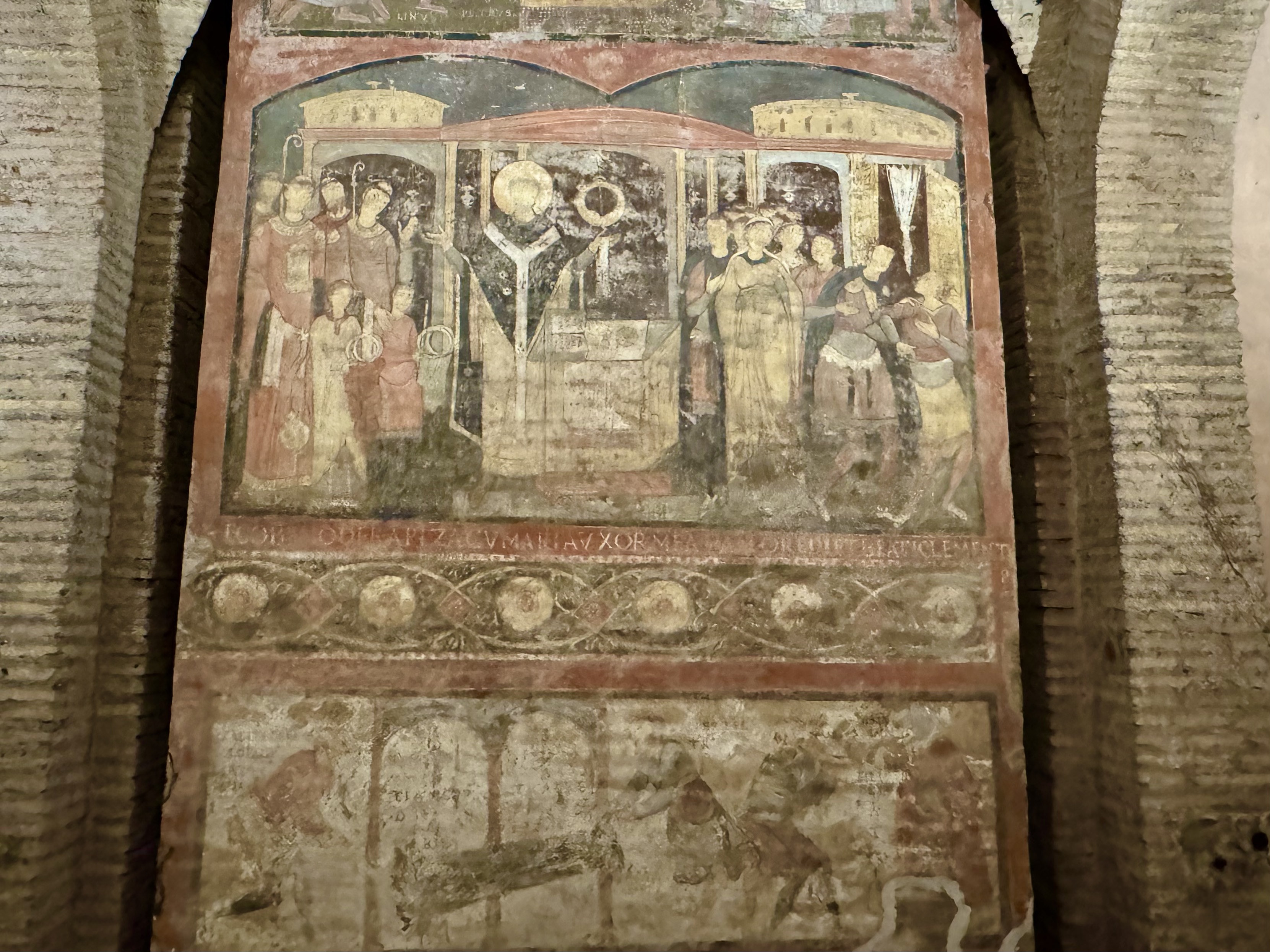 San Clemente Bazilikası Yeraltı Özel Turu