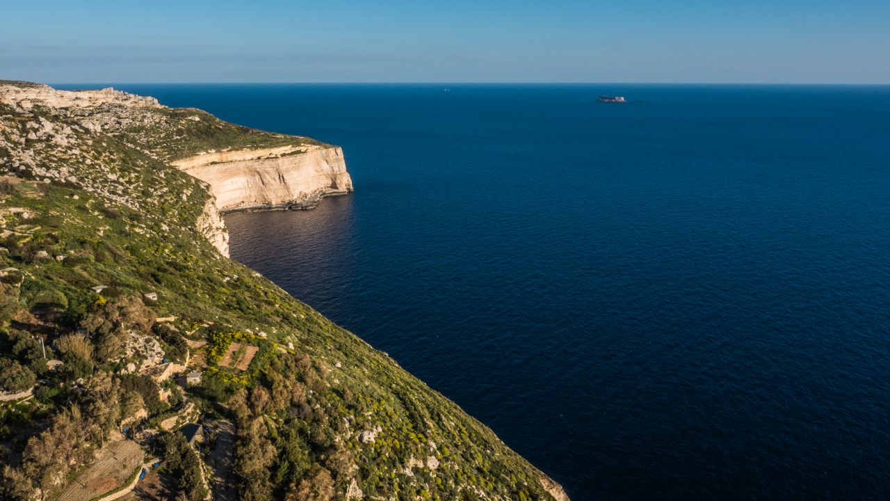 Tour por Mdina, Acantilados de Dingli y Jardines de San Antón con Recogida - Alojamientos en Valletta