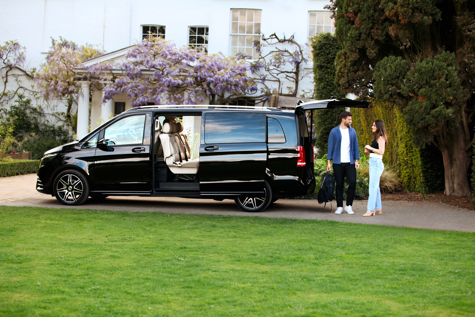 Private Transfer Naples city center (Airport, Hotel, Port, Station) - Photo 10
